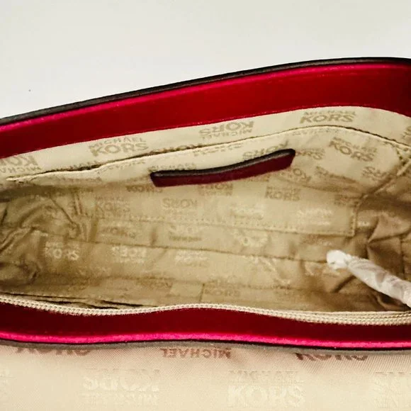 MICHAEL KORS JET SET JEWEL LEATHER SHOULDER BAG